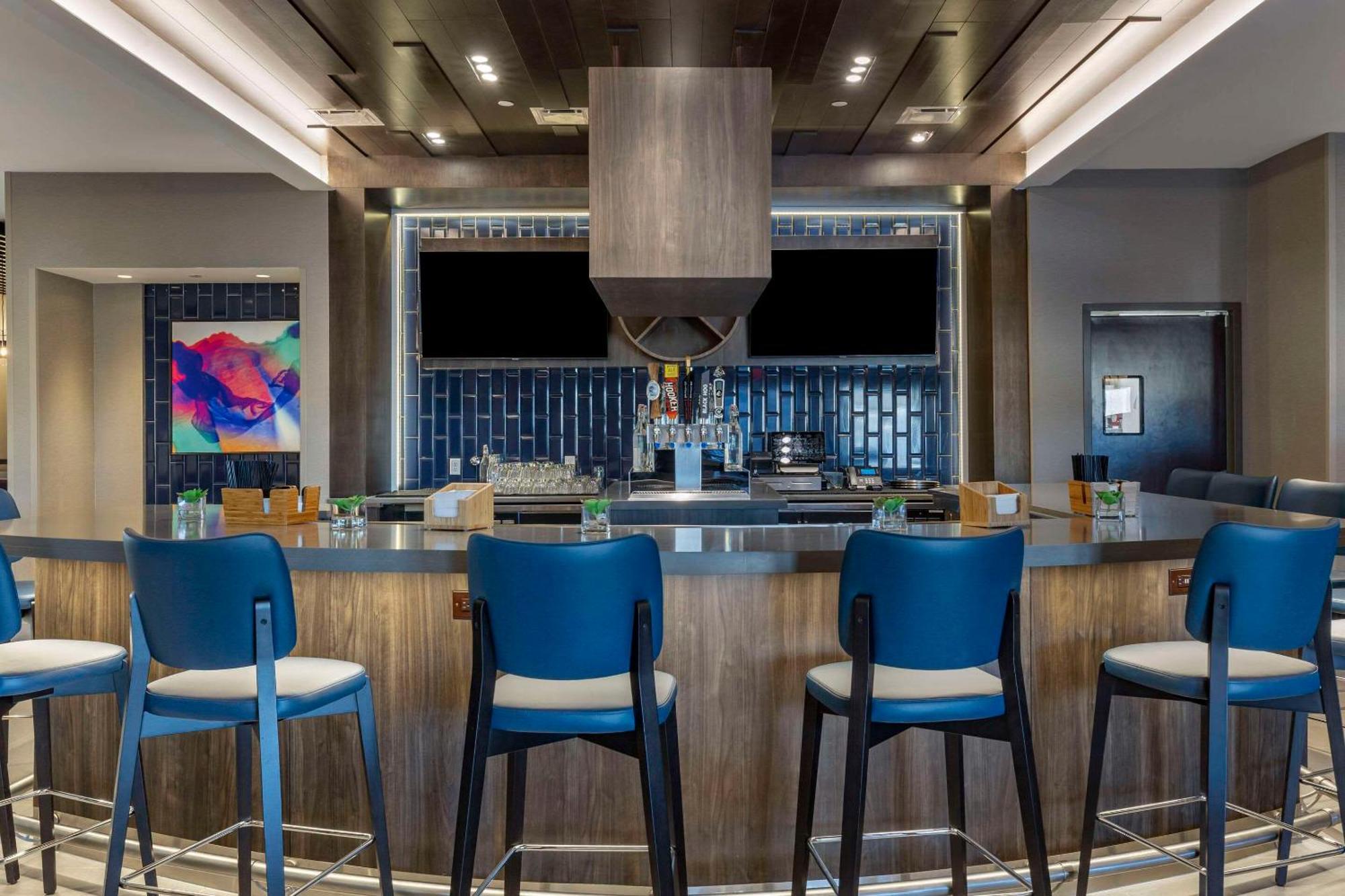 Cambria Hotel Manchester South Windsor Eksteriør bilde